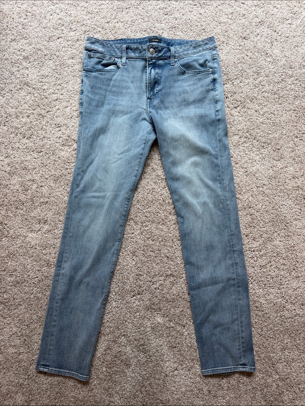 Express Skinny 4-Way Hyper Stretch Jeans Men’s 32x32 Light Wash